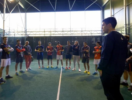 La importancia de saber posicionarse en la pista de pádel: ataque y defensa por Gastón Malacalza